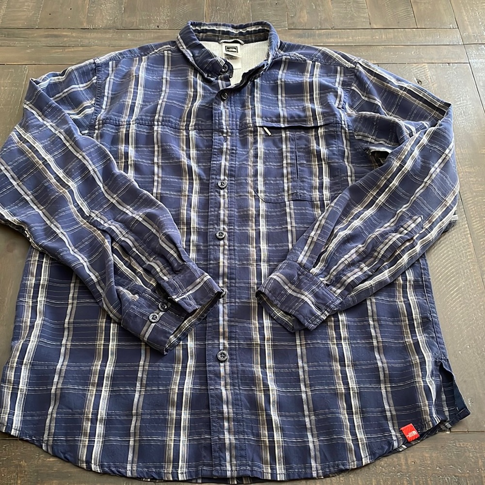 Men’s North Face Button Down